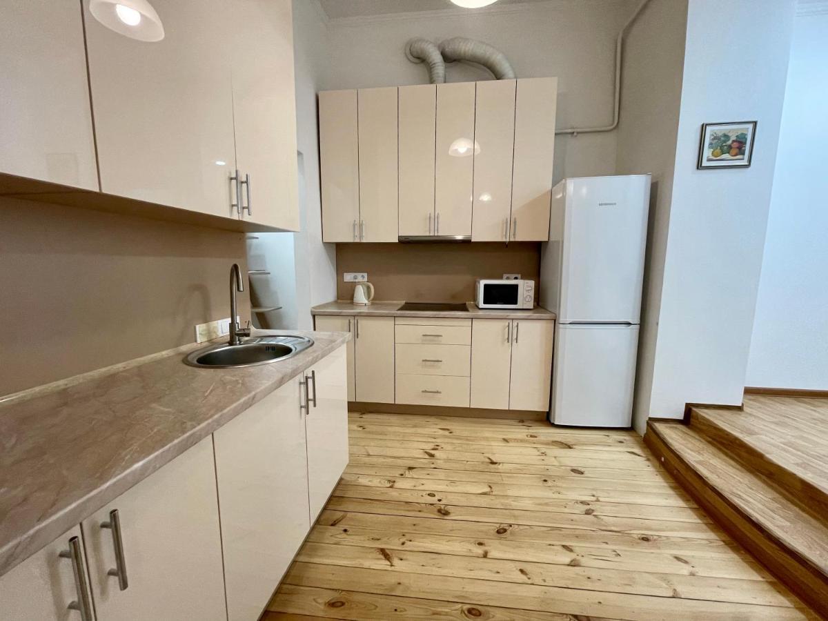 Avangard Kryva Lypa 3 Apart Lviv Exterior foto