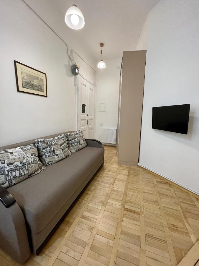 Avangard Kryva Lypa 3 Apart Lviv Exterior foto